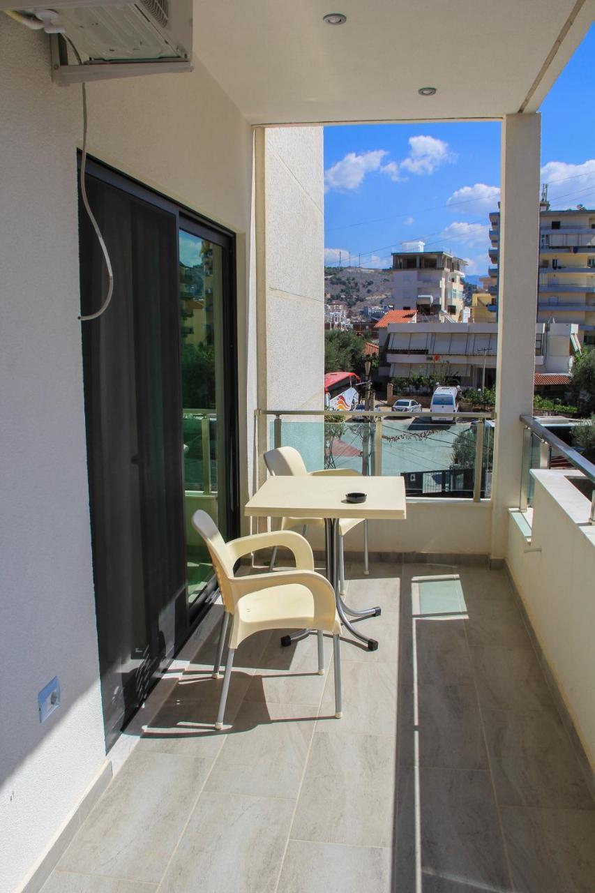 Maxi'S Apartments Sarandë Buitenkant foto